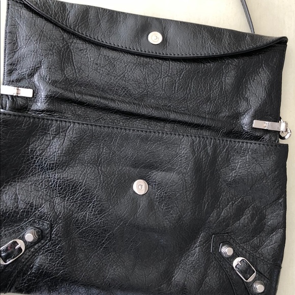 Balenciaga Arena Leather Giant Envelope Clutch - Picture 3 of 7